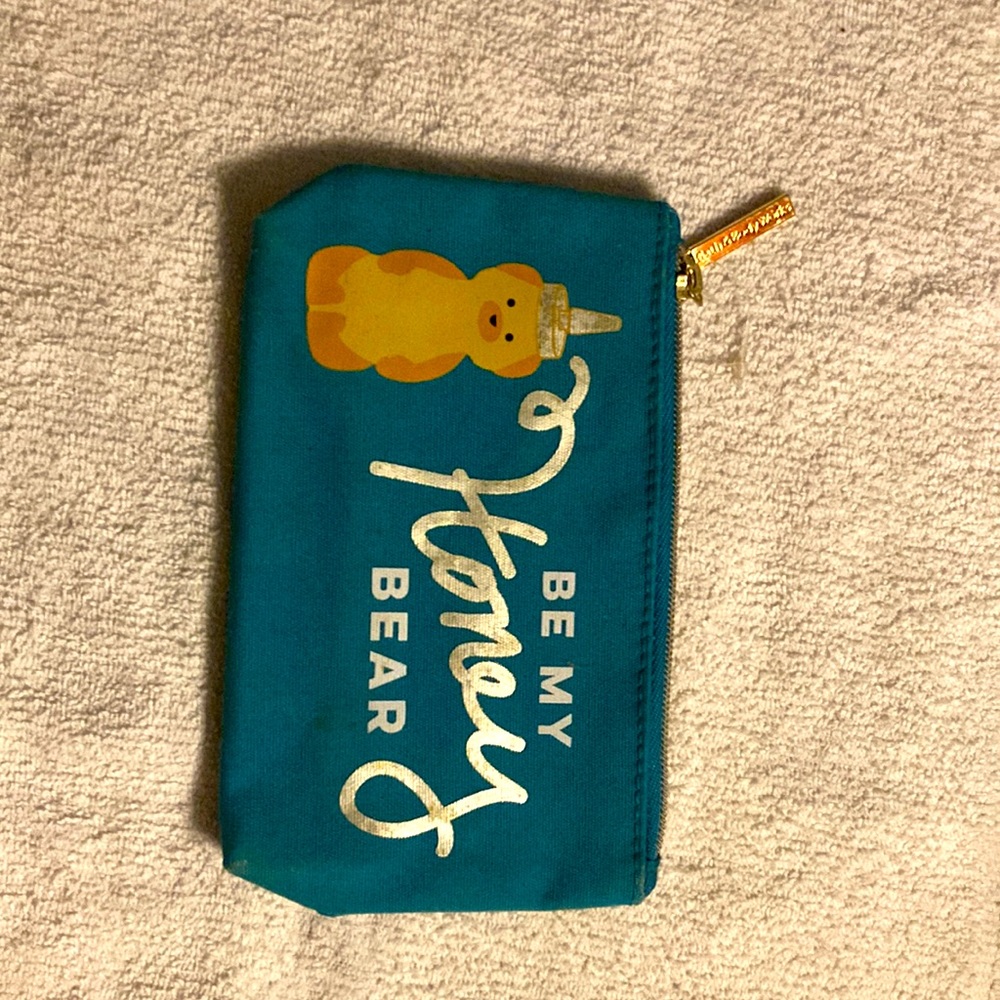 Turquoise,Saying:Be my honey bear,can be used for how you want